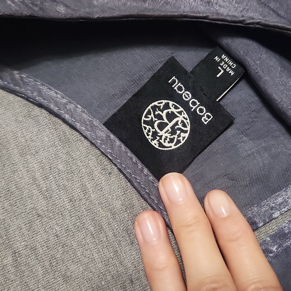 Bobeau Brand Flowy Silver Gray 3/4-Length Bell-Sleeve Blouse Tunic Top Shirt - Picture 7 of 12